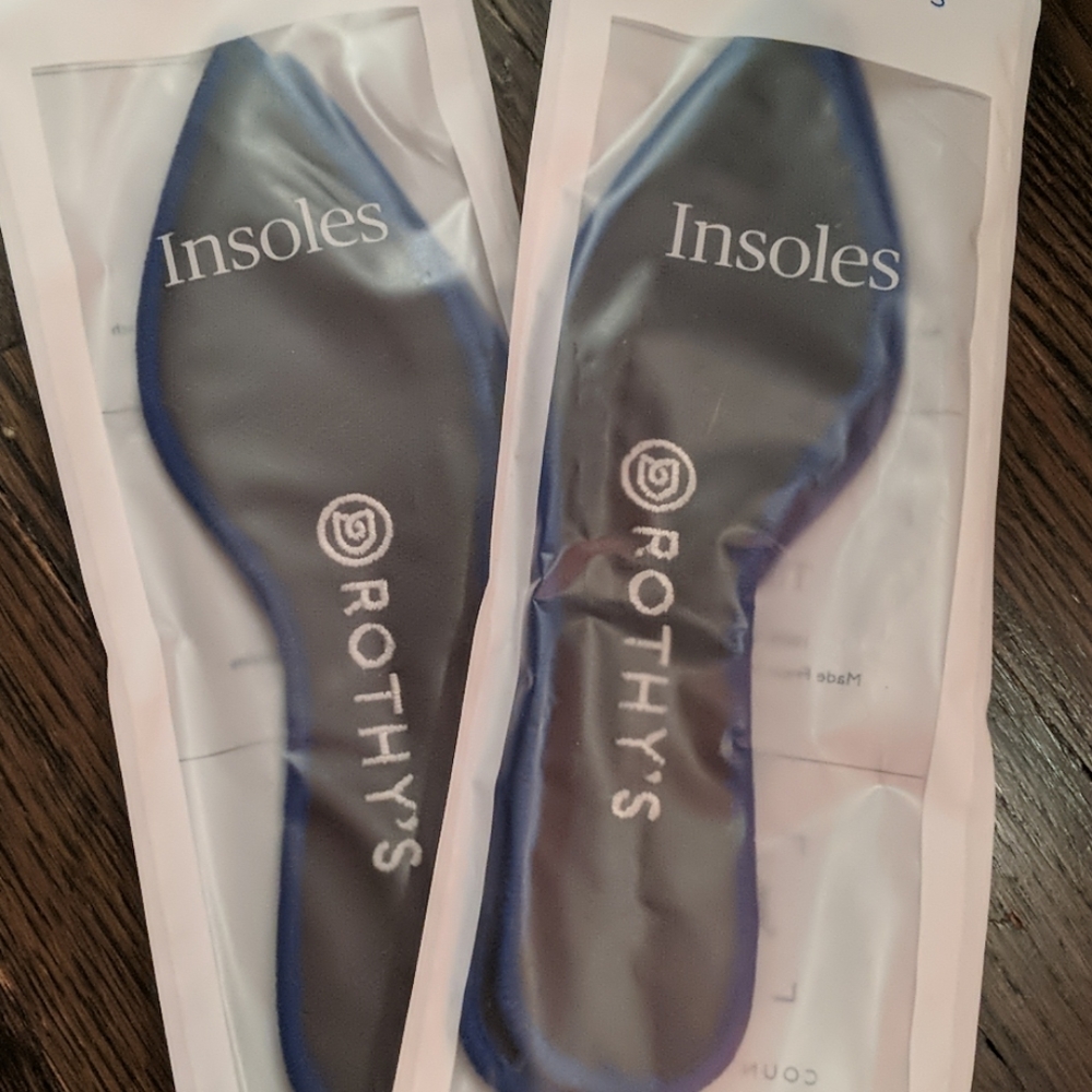 Rothys point inserts size 6